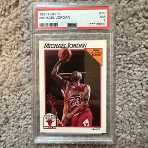 1991 Hoops Michael Jordan Chicago Bulls Card PSA NM 7